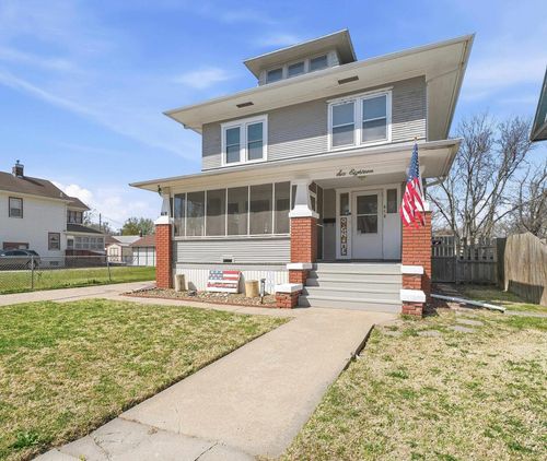 618 S 9th St, Salina, KS, 67401 | Card Image