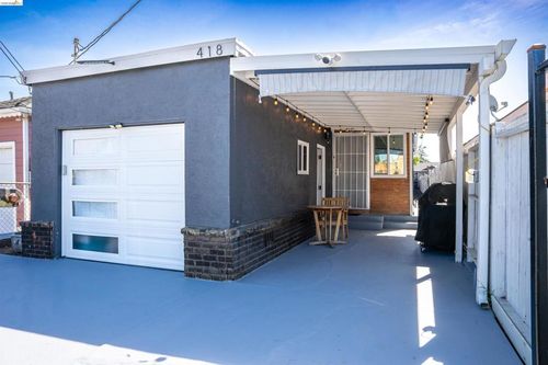 418 Douglas Ave, Oakland, CA, 94603-2931 | Card Image