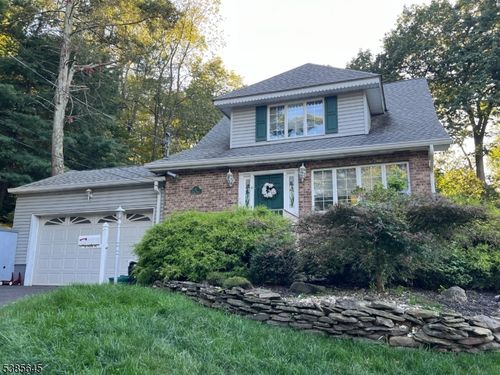 10 Park Pl, North Caldwell, NJ, 07006-4616 | Card Image