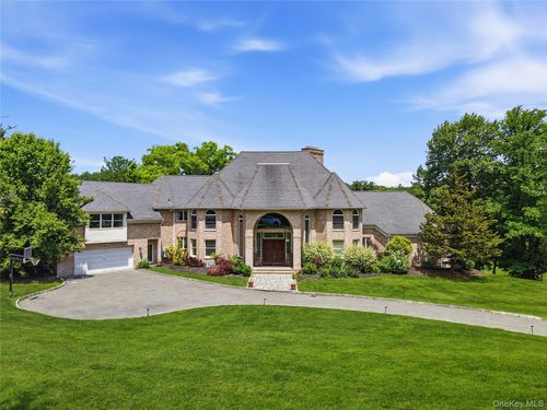 4 Fawn Ln, North Castle, NY, 10504-1126 | Card Image