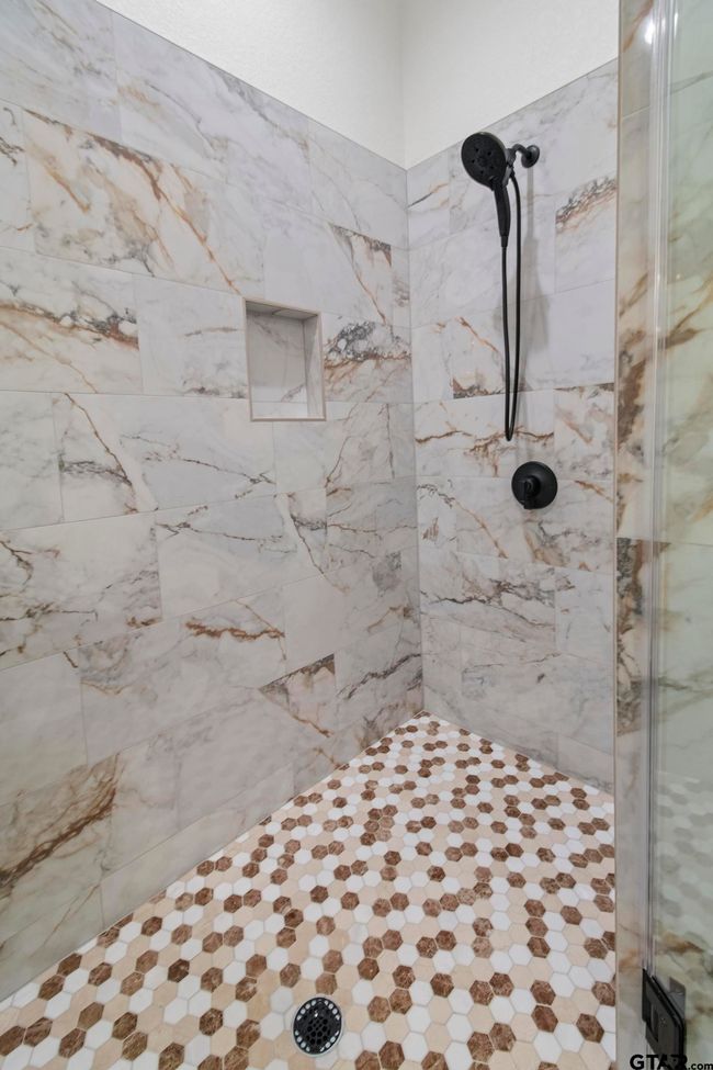 16519 Cooper Way, House other with 4 bedrooms, 3 bathrooms and null parking in Tyler TX | Image 31