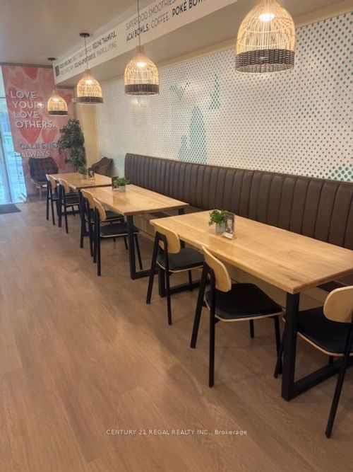 367 King St W, Toronto, ON, M5V1K1 | Card Image