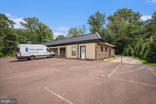 b-2425 Blair Mill Rd, WILLOW GROVE, PA, 19090-1703 | Card Image