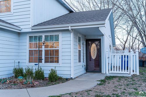 1204 Sunchase Dr, Lawrence, KS, 66044-1117 | Card Image