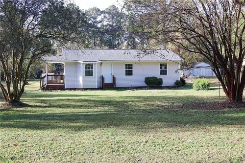 1601 W Mlk Jr Boulevard, Roseboro, NC, 28382 | Card Image