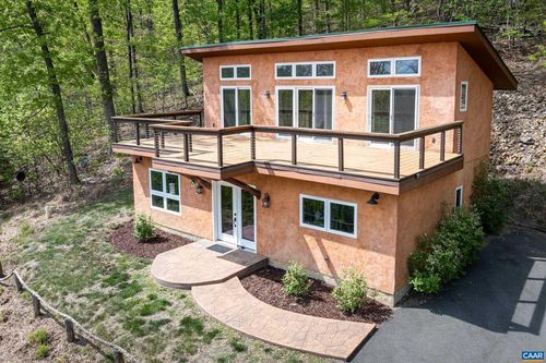 407 Farmview Rd, STANARDSVILLE, VA, 22973 | Card Image