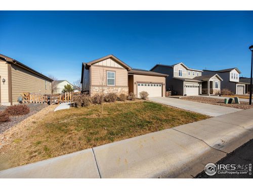 1604 Sorenson Dr, Windsor, CO, 80550-4607 | Card Image