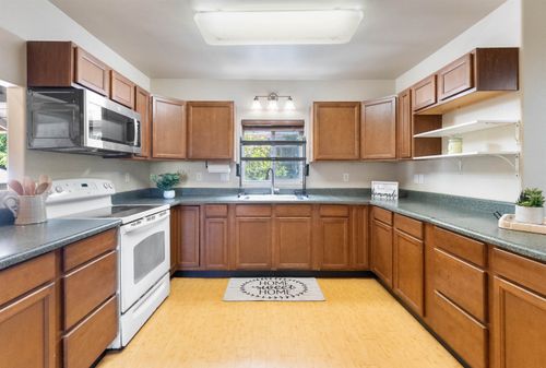 a-1855 Mill St, Wailuku, HI, 96793 | Card Image