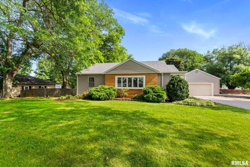 303 Sw 12th St, Aledo, IL, 61231-2708 | Card Image