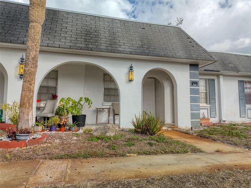 c-4242 Redcliff Pl, NEW PORT RICHEY, FL, 34652-5349 | Card Image