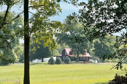 3058 Liberty Rd, Milton, KY, 40045-8240 | Card Image