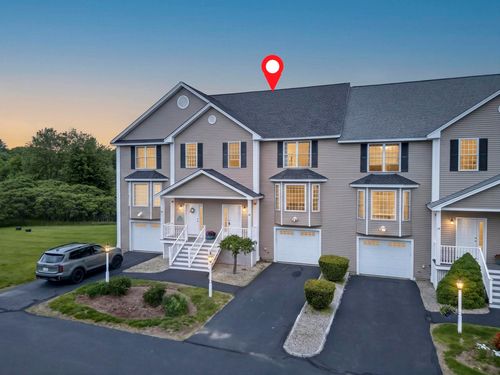 15 Shaker Heights Rd, Chester, NH, 03036-8116 | Card Image