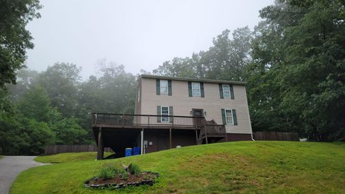 604 Rocky Ridge Rd, SPRING GROVE, PA, 17362-8512 | Card Image