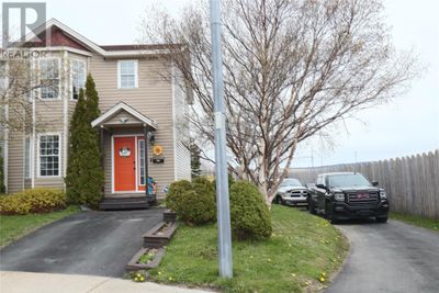 2 Moss Heather Dr, House other with 3 bedrooms, 2 bathrooms and null parking in Saint John's NL | Image 1