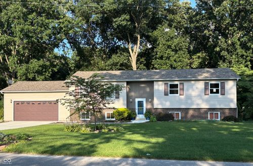 408 Sherwood Dr, Covington, IN, 47932-1725 | Card Image