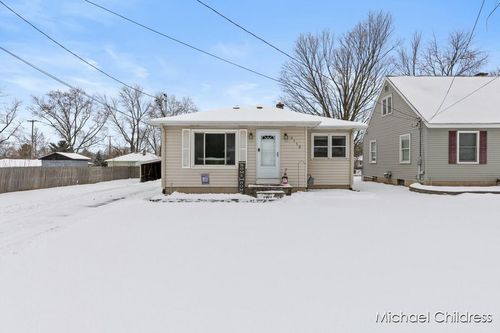 4119 Costa Avenue Ne, Grand Rapids, MI, 49525 | Card Image