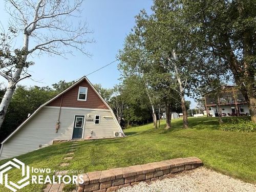 1355 Wilson Ave, Brooklyn, IA, 52211-9510 | Card Image