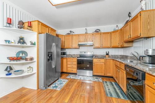 23-1 Hiawatha Cove Trl, Battle Creek, MI, 49015-5800 | Card Image