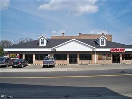 1 Main St N, Navarre, OH, 44662-1159 | Card Image