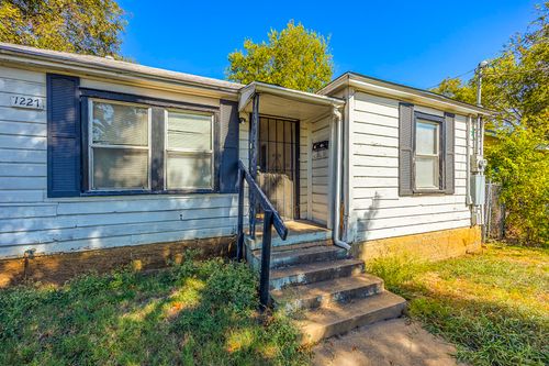 1227 E Overton Rd, Dallas, TX, 75216-5420 | Card Image