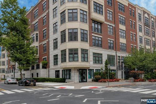 1300 Grand St, Hoboken, NJ, 07030-2257 | Card Image