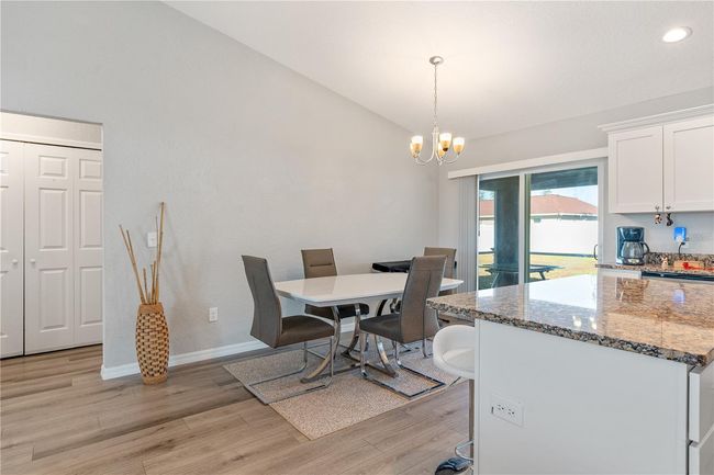 4947 Sw 166 Th Loop, House other with 3 bedrooms, 2 bathrooms and null parking in Ocala FL | Image 5