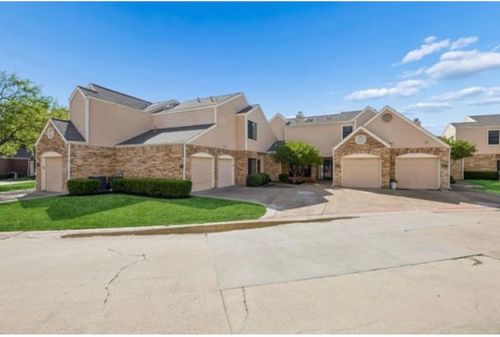 5-217 Cimarron Trl, Irving, TX, 75063-4589 | Card Image