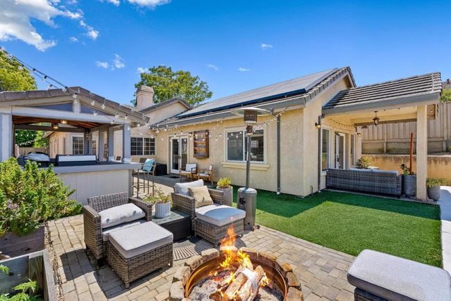 26446 Honor Ln, House other with 3 bedrooms, 2 bathrooms and 2 parking in Salinas CA | Image 16