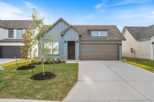 379 Wayne St, New Braunfels, TX, 78130-0651 | Card Image