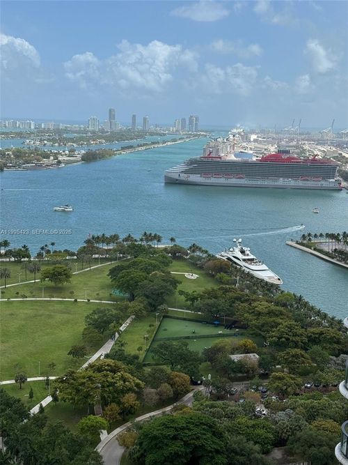 apt-3008-1040 Biscayne Blvd, Miami, FL, 33132-1730 | Card Image