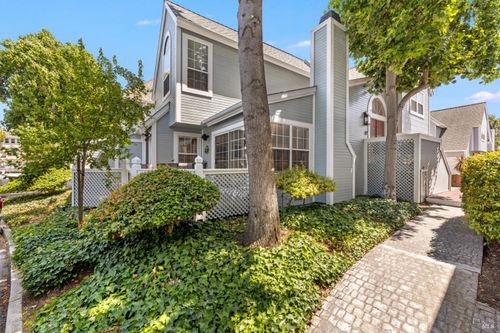 377 E 2nd Street, Benicia, CA, 94510 | Card Image