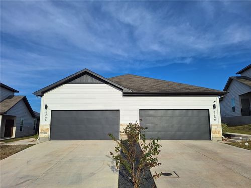 unit-a-820 Staglin St, Buda, TX, 78610-4451 | Card Image