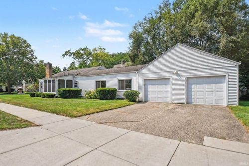 363 S Sunnyside Ave, South Bend, IN, 46615-1043 | Card Image