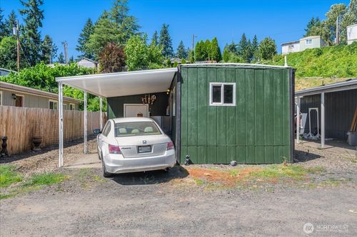 unit-b8-214 Holcomb Ave, Kelso, WA, 98626-4036 | Card Image