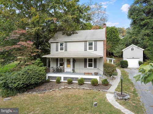 2550 Iron Springs Rd, FAIRFIELD, PA, 17320-9793 | Card Image