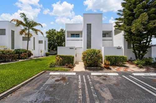 a-5120 Elmhurst Rd, West Palm Beach, FL, 33417-4582 | Card Image