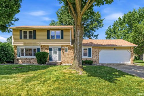 5611 Cape Cod Ln, South Bend, IN, 46614-6207 | Card Image