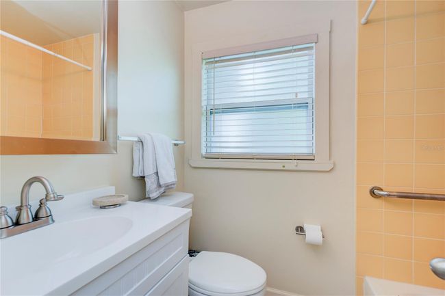 3200 W De Bazan Ave, House other with 3 bedrooms, 2 bathrooms and null parking in ST PETE BEACH FL | Image 14