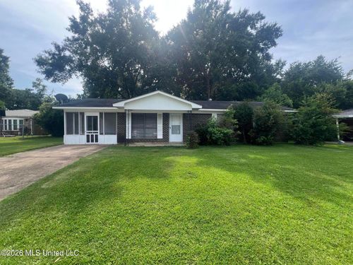 117 Evergreen Dr, D'Iberville, MS, 39540-4703 | Card Image