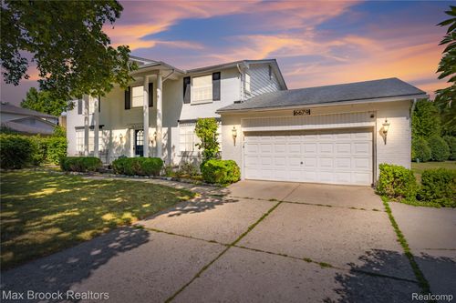 6679 Edinborough, West Bloomfield, MI, 48322-3866 | Card Image