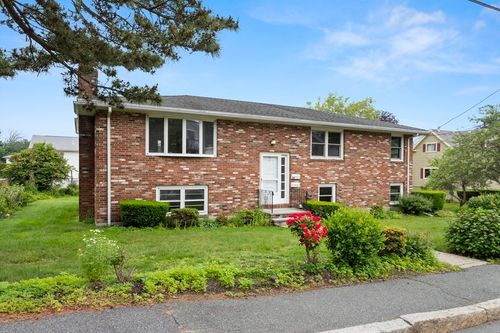 25 Summer St, Nahant, MA, 01908-1413 | Card Image