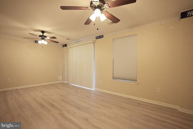 2102 E Oak Rd, Townhouse with 3 bedrooms, 2 bathrooms and null parking in VINELAND NJ | Image 6