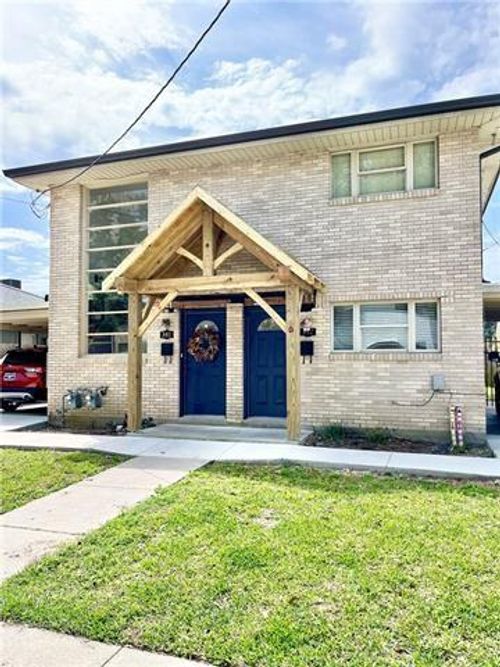 340 W Robert E Lee Blvd, New Orleans, LA, 70124-2416 | Card Image