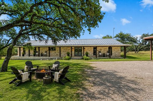 104 Sendero Arbolado, Wimberley, TX, 78676-5829 | Card Image