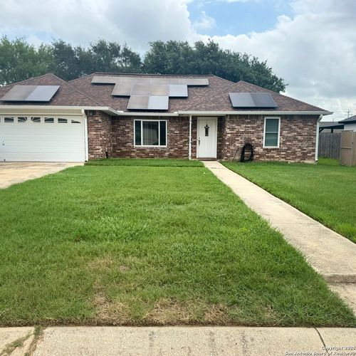 103 Windcrest, Floresville, TX, 78114-1614 | Card Image