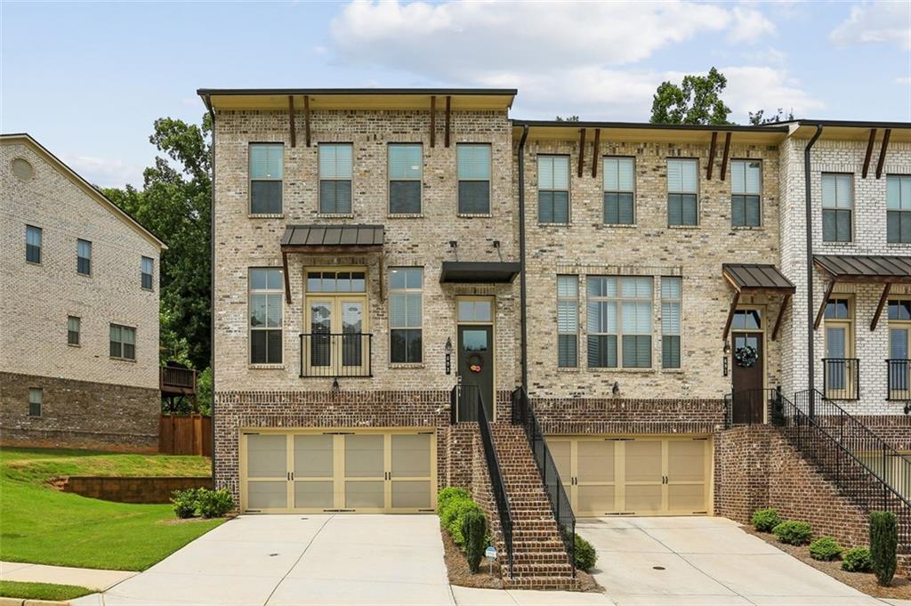 Avondale Creek Dr, Decatur, GA 30032