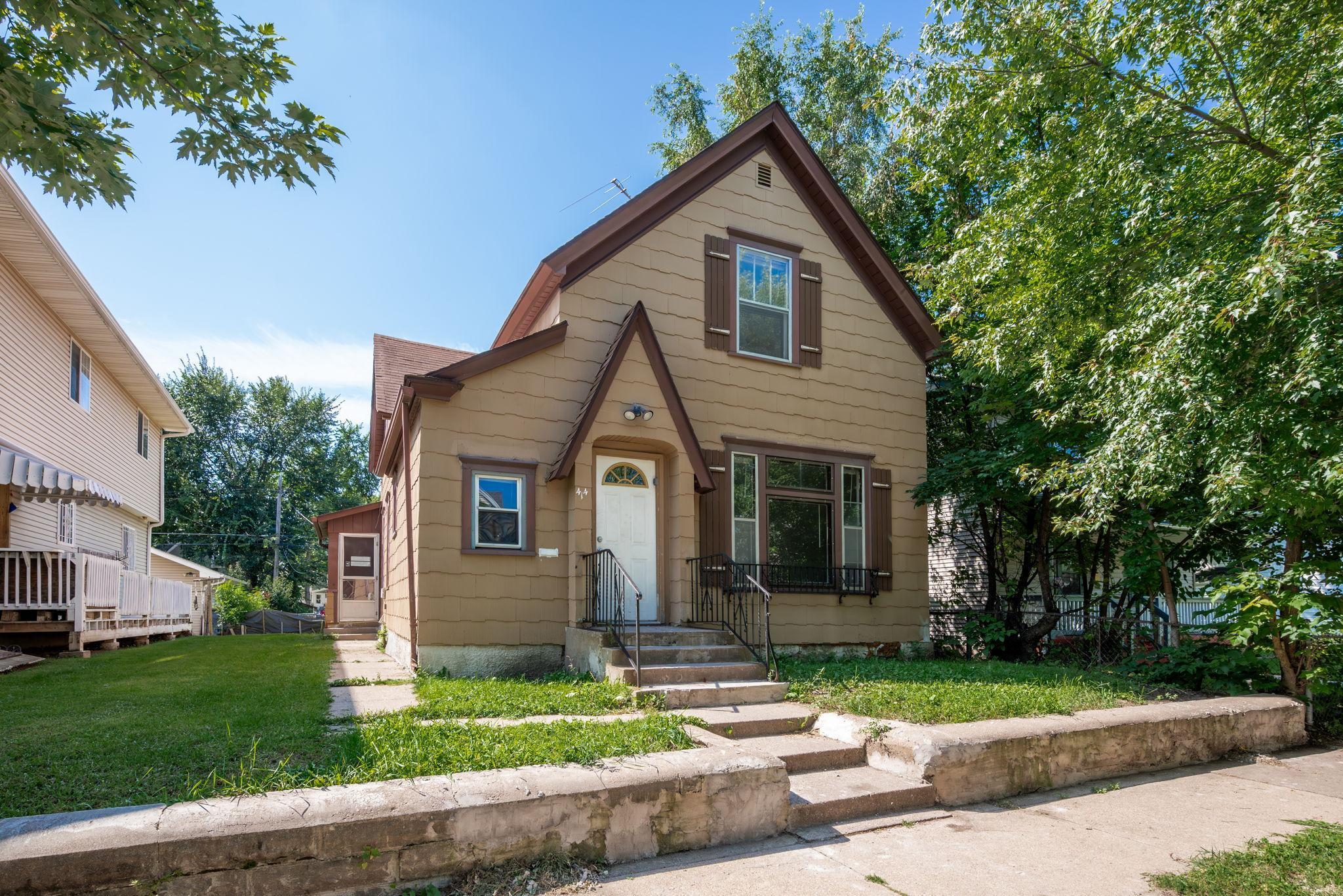 Blair Ave, Saint Paul, MN 55103