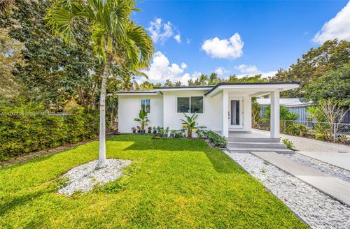 250 Nw 98th St, Miami, FL, 33150-1635 | Card Image