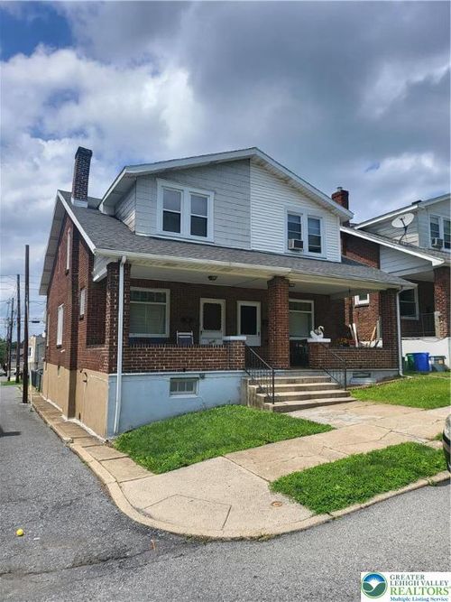 419 E Walnut St, Allentown, PA, 18109-2562 | Card Image