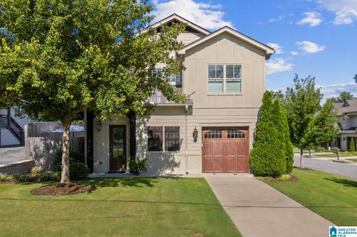 433 Edgewood Pl, Homewood, AL, 35209-6166 | Card Image